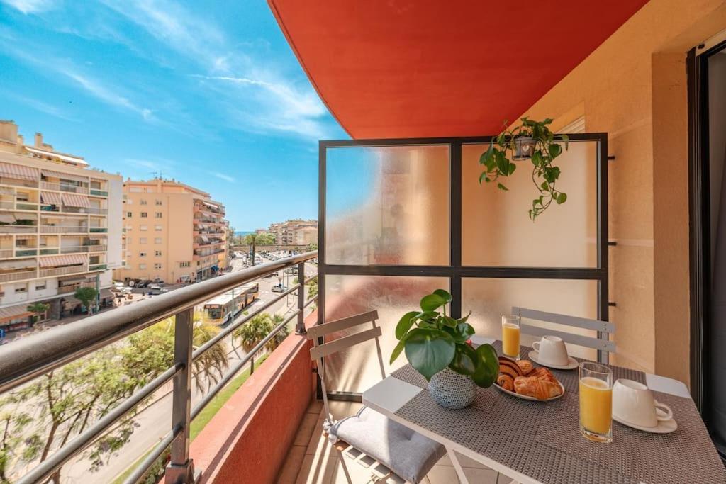 Appartement Cosy Au Centre Ville De Mentona Zewnętrze zdjęcie